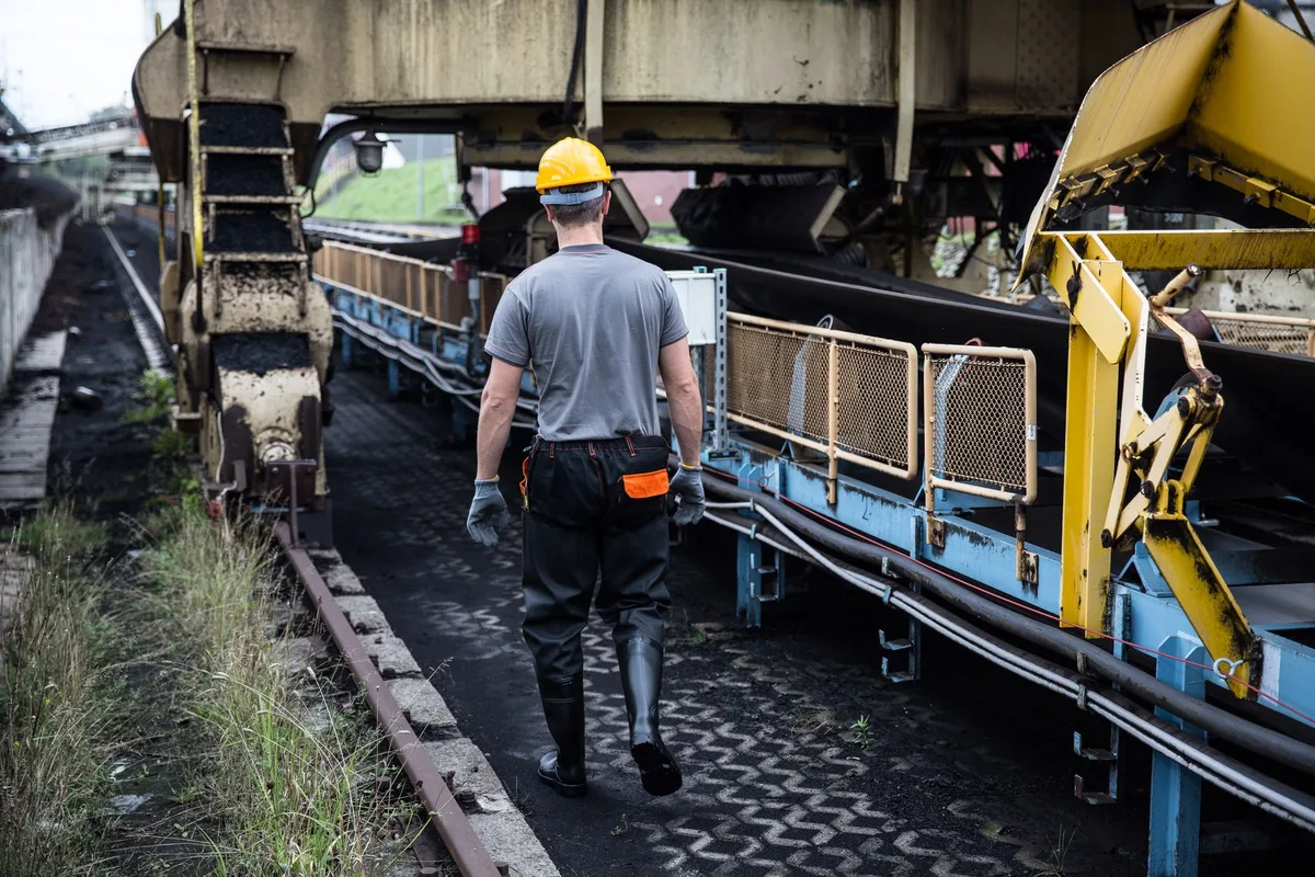 perawatan modular belt conveyor modular belt conveyor maintenance