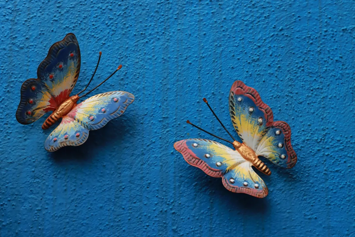 lukisan kupu kupu butterfly painting artistic industrial